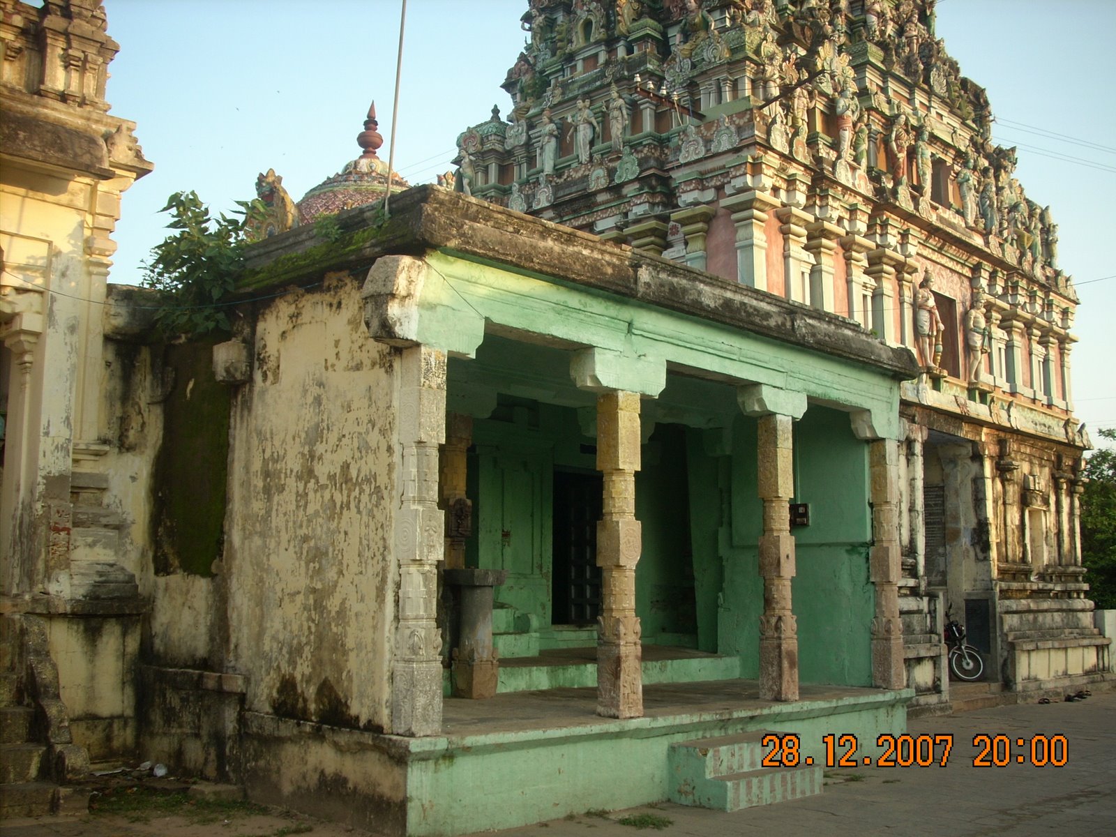 [Nagapattinam-Temple-+11.jpg]