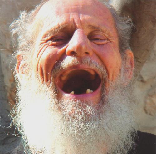 [israel-125year-old-man-laughing[1].jpg]
