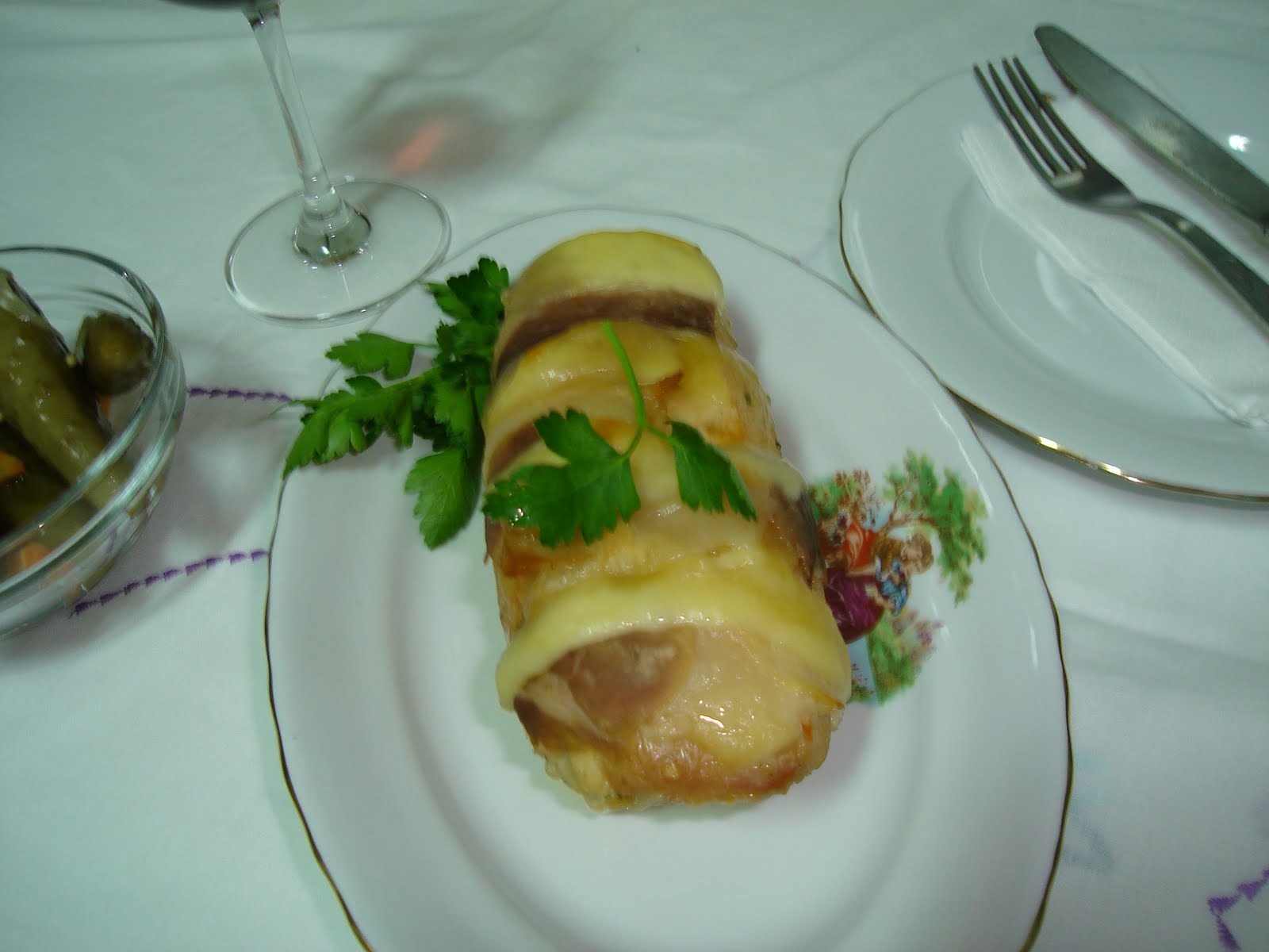 Rulada De Pui Cu Cascaval Si Sunca