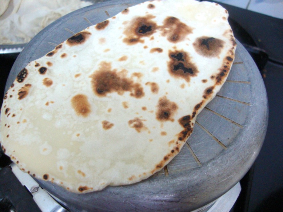 Naan without Tandoor Oven How to make Naan on Stove top Step by