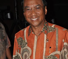 Menteri Kebudayaan dan Pariwisata Republik Indonesia