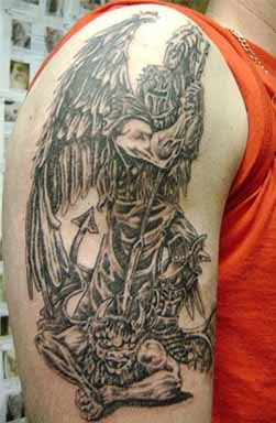 Devil Tattoos on Angel Devil Tattoos Power Of Safety And Protection   Tattoo Designs