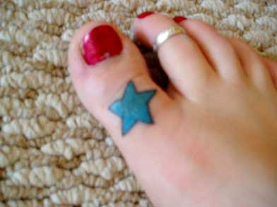 Toe flower and toe star tattoo designs
