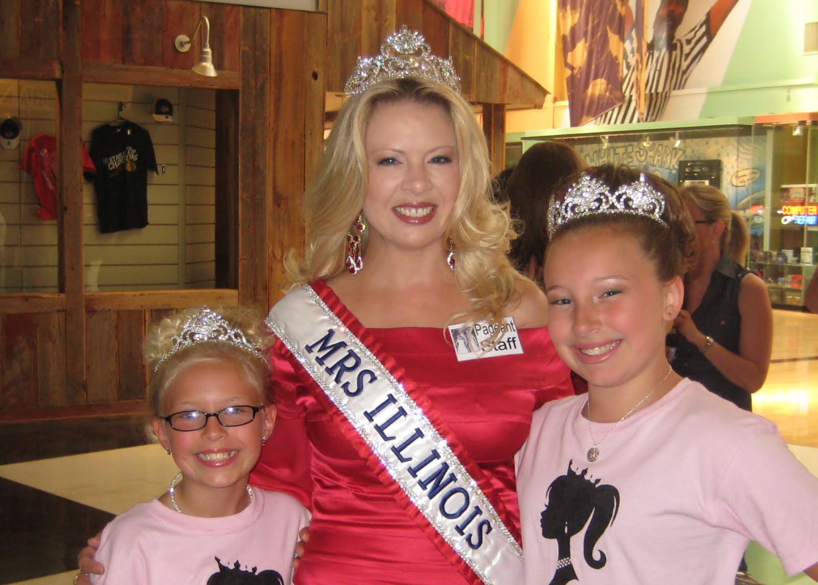 Mrs. Illinois America 2009: Little Miss, Miss Teen, and Miss Gurnee Pageant
