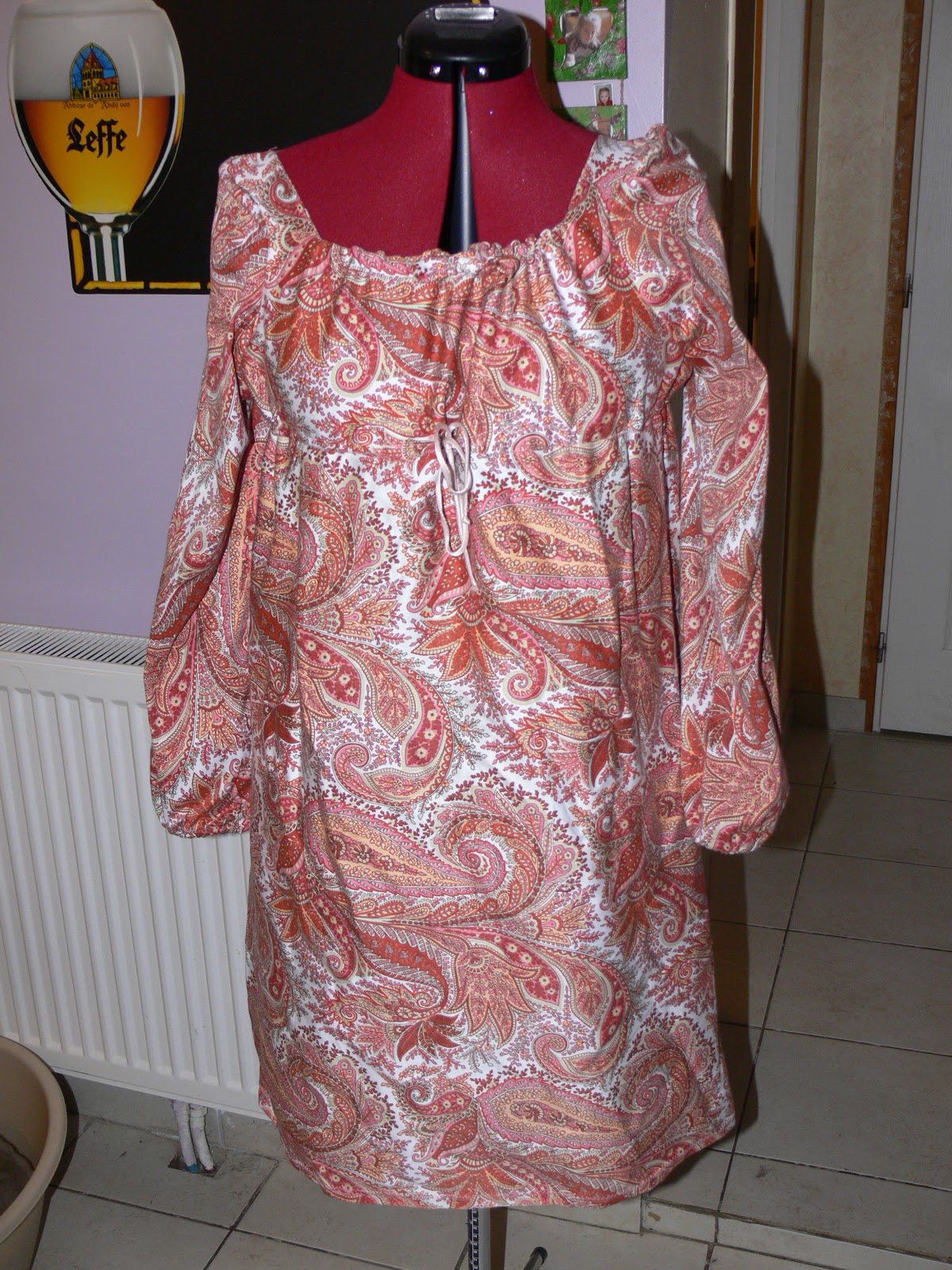 Le Jardin d'Eden: Robe ?� manche bouffante