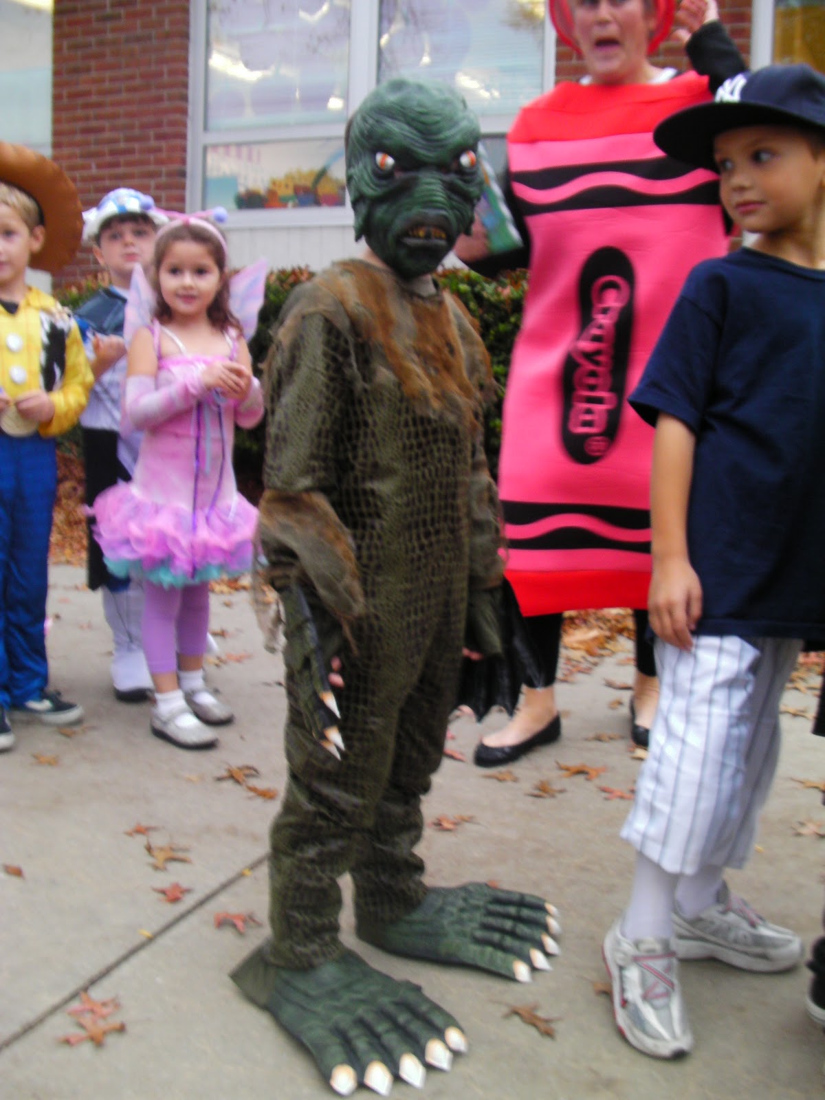 Luvly Jubbly in America Kindergarten Halloween parade Saugatuck Elementary School