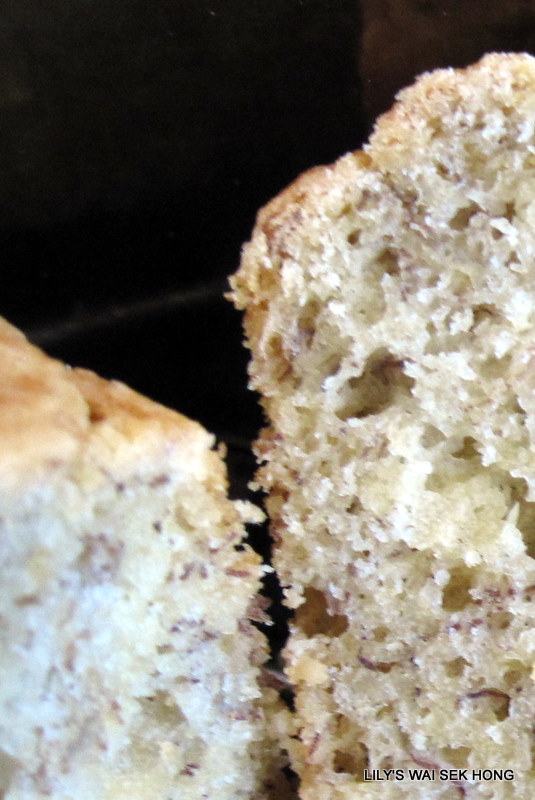 Lily's Wai Sek Hong Banana Cake
