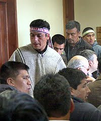 Presos políticos mapuche increpan a "testigo sin rostro" y demandan juicio justo