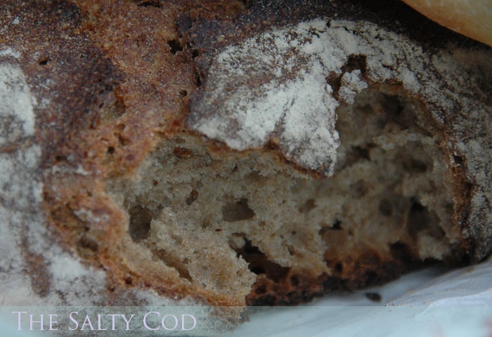 [closeup+brown+bread.jpg]