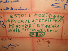 Los chicos escribieron opiniones y piropos en las "paredes" del Museo!