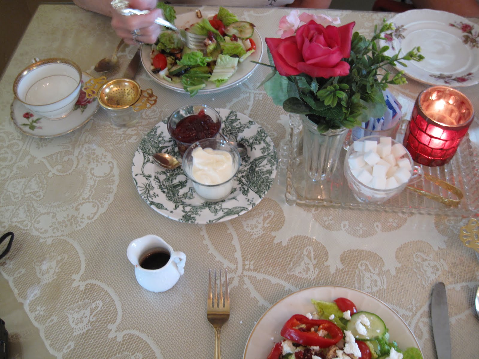 from Sassi, who lived it... Afternoon Tea at The New Leaf Tea Room