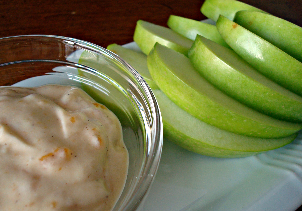 Wilde in the Kitchen Snack Week! Fruit Dip