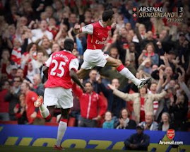 Adebayor & Van Persie