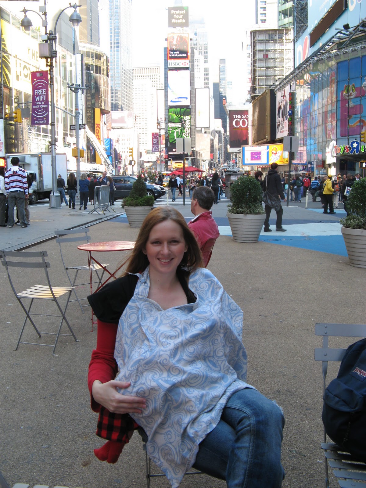 Modern Mommy MustHaves My Brest Friend Travel Pillow & Nursing Cover