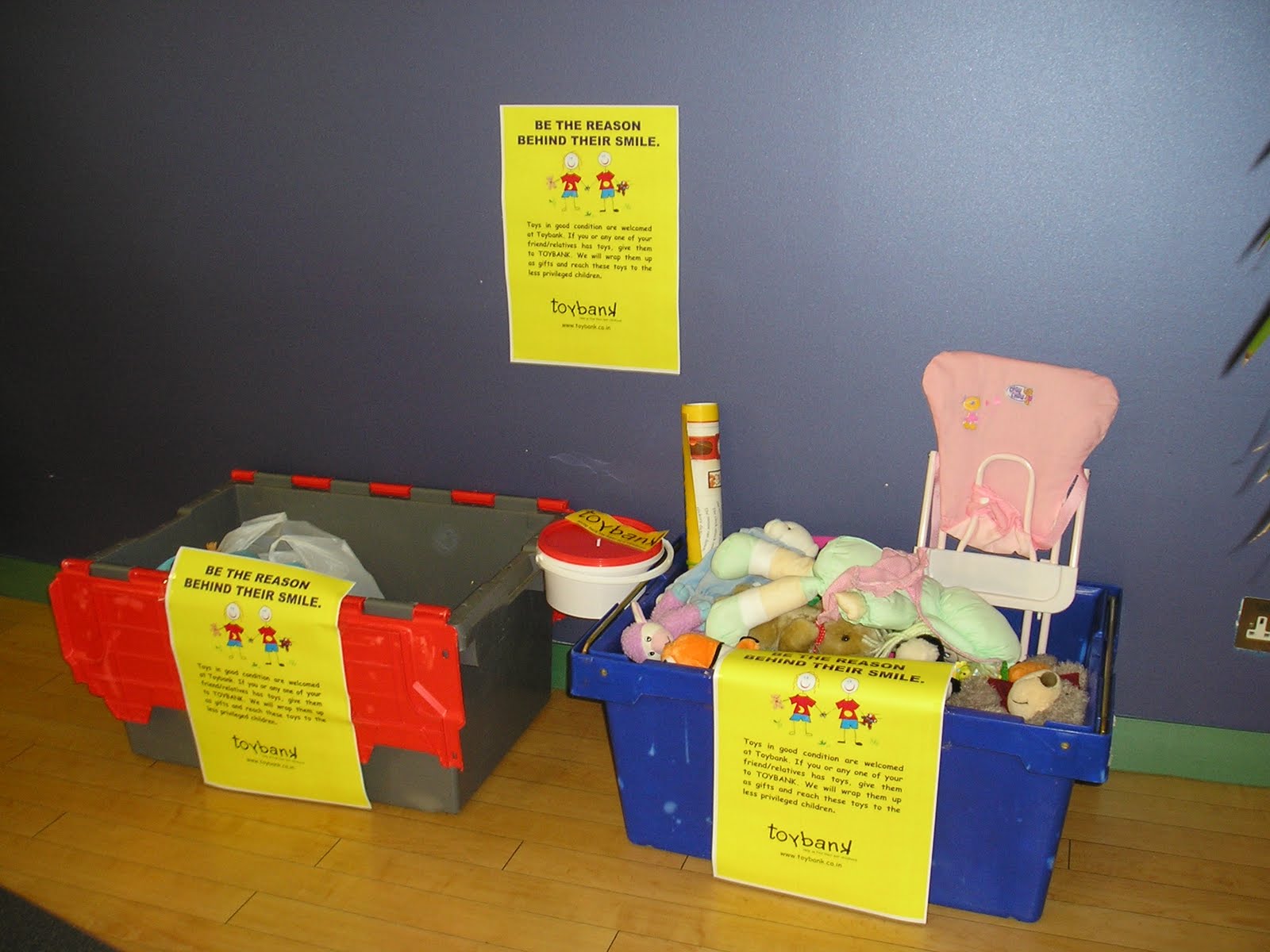 Citrix Systems UK and Toybank organize a toy drive!