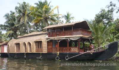 house-boats,kerala-boating-tours,lake-cruises,backwater-cruises,kumarakom-backwaters,house-boat-pictures,kerala-house-boats