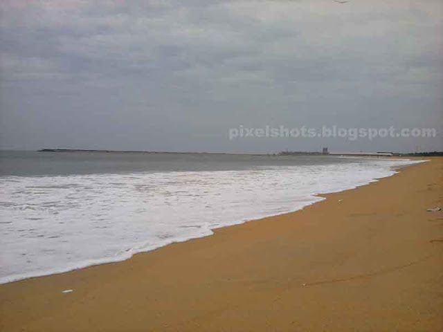 kerala beaches,golden sands of the beach,coromandel coast beaches,neat kerala beaches,golden beaches,beach danger zones,dangerous beaches,beach waves,rough sea