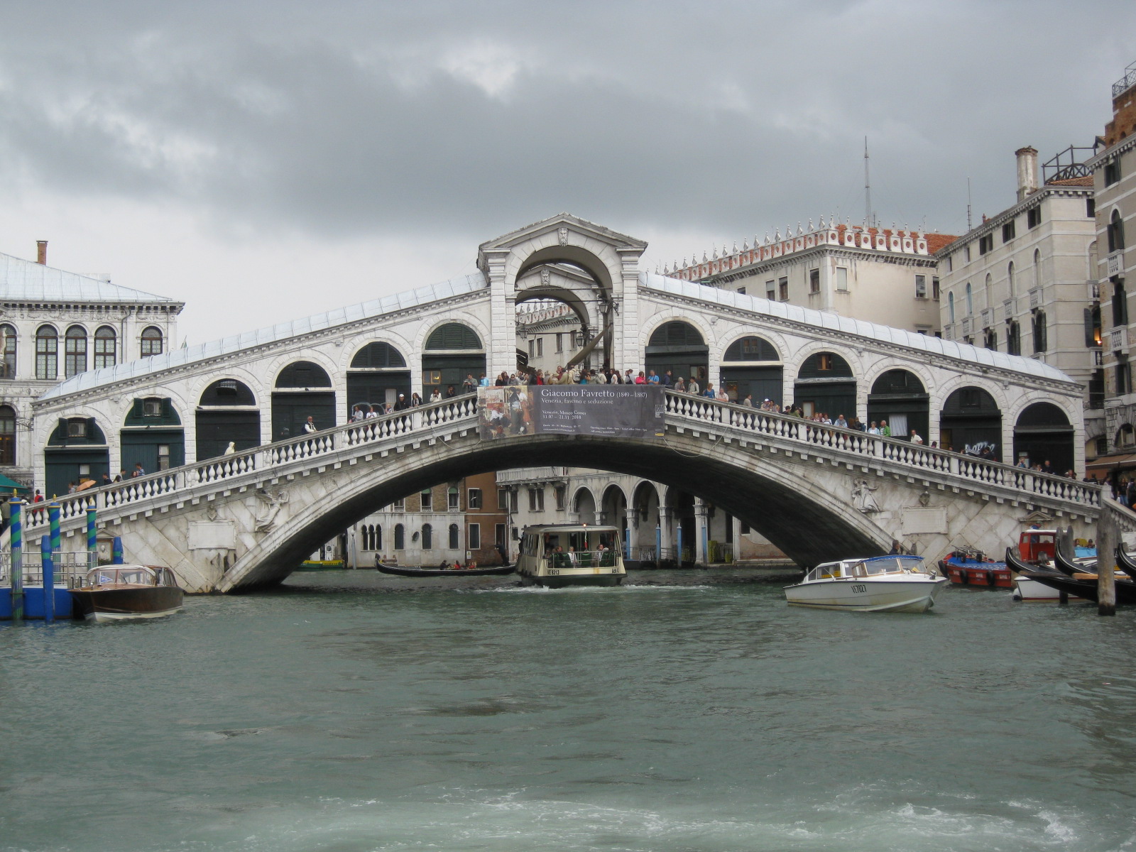bridges famous venice ponte viva italia rialto di