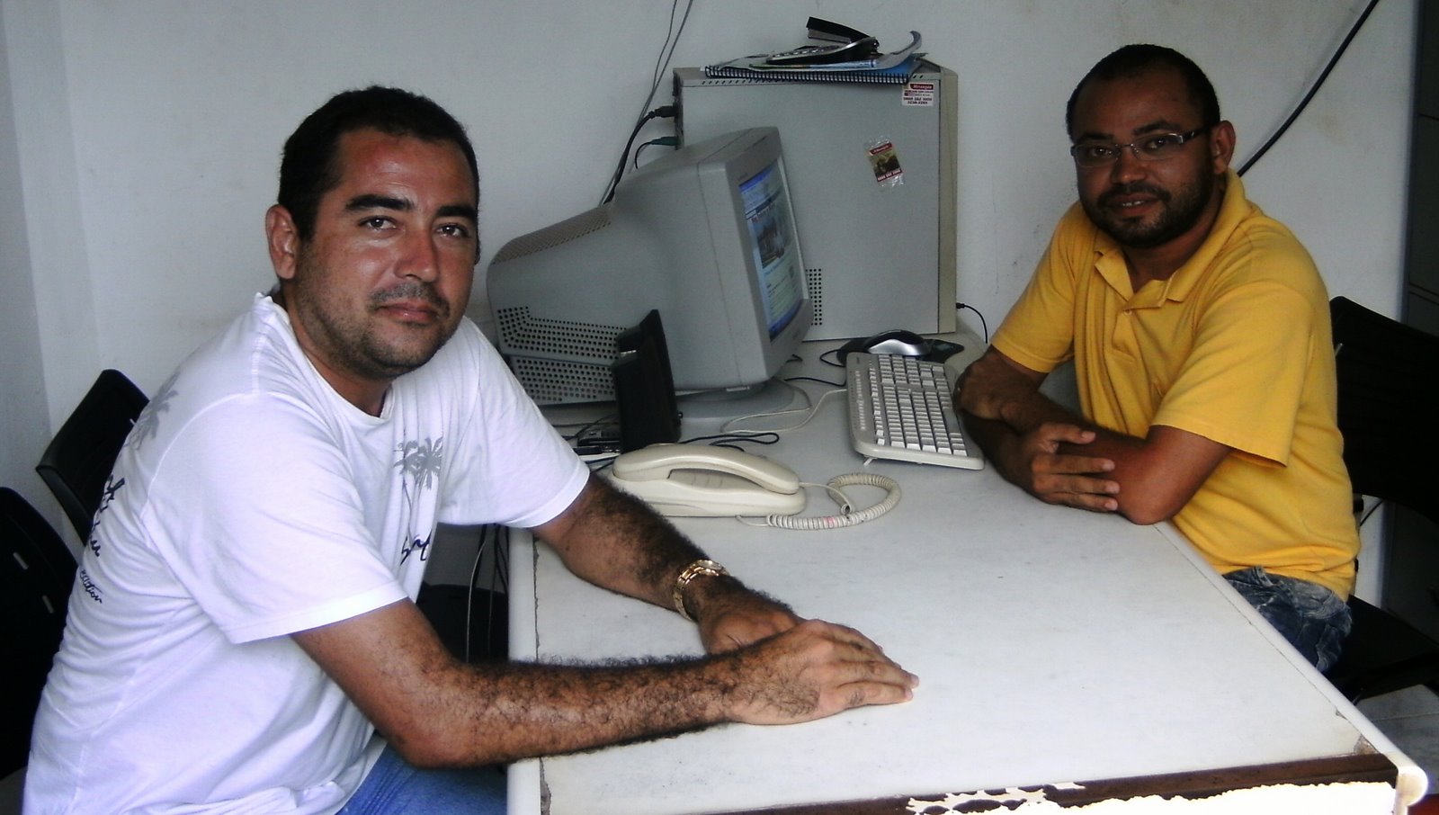 [PICT0341.JPG]