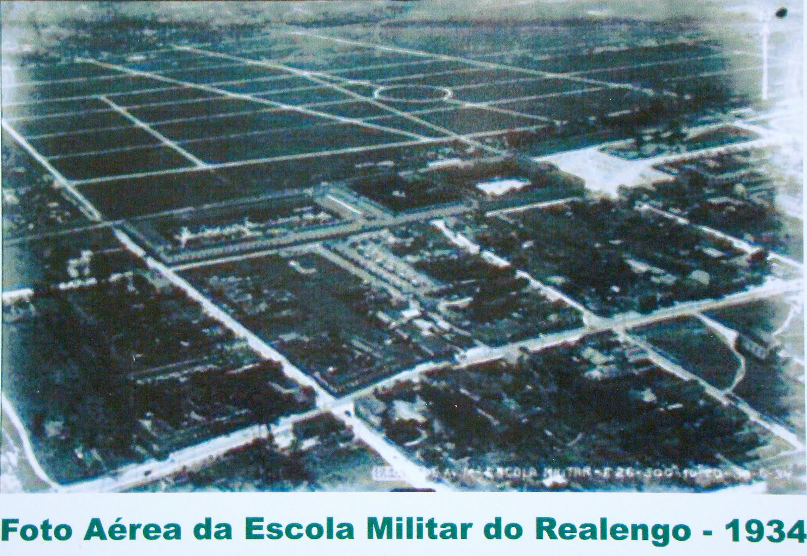 Centro de Memórias de Realengo: Escola Militar do Realengo... Muitas ...