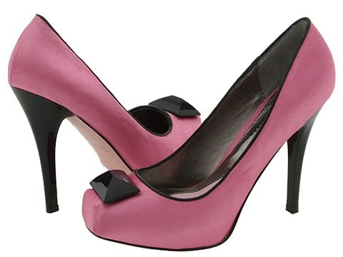 Tea Rose Style: Paris Hilton new shoes collection