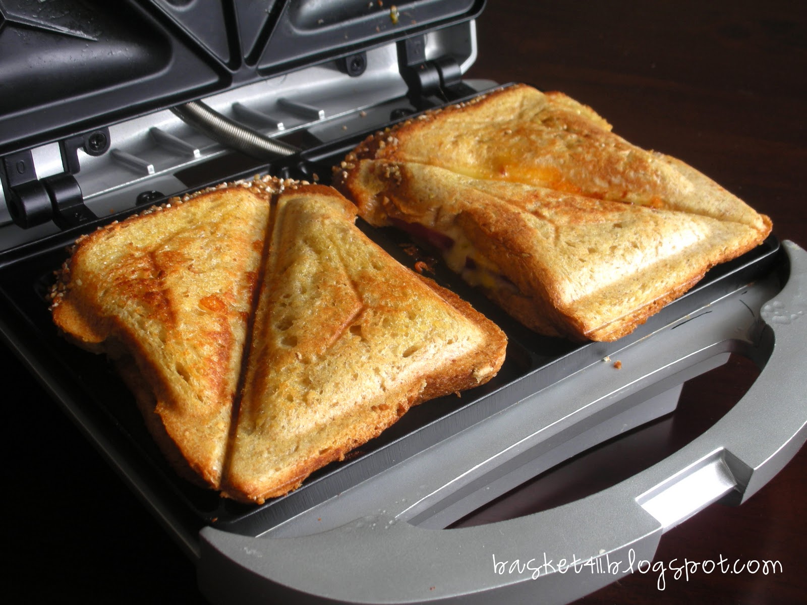 Grilled Cheese maker.
