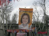 avec un foulard...pour l'Akp