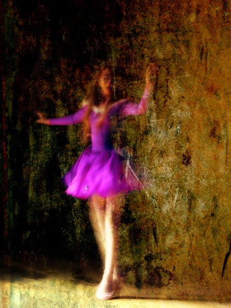 Pablo R Suarez: Parte de la serie Bailarinas