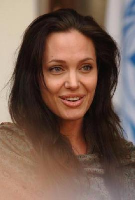 [jolie2.jpg]