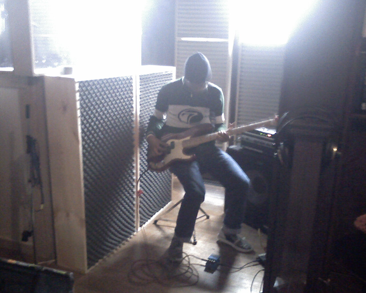 [IMAGE_597-778084.jpg]