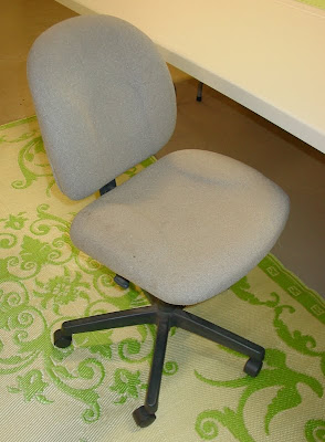threads and snippets: how to recover an office chair