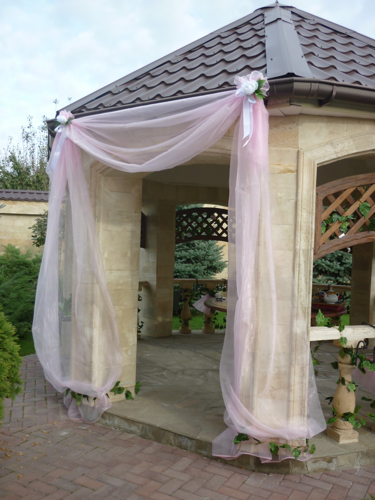 фазенда летняя кухня. декор беседки на свадьбу. декор беседки. украшения для уличной беседки. украшаем беседку своими руками.