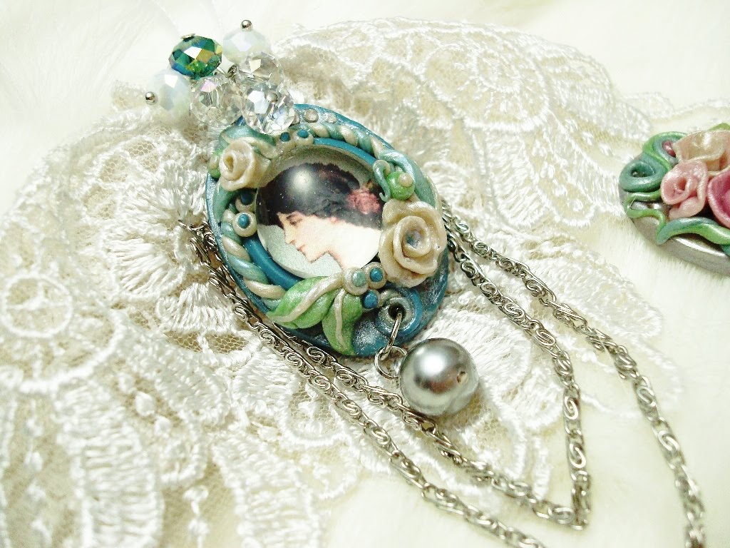Altered Alchemy : weekly challenge - romance