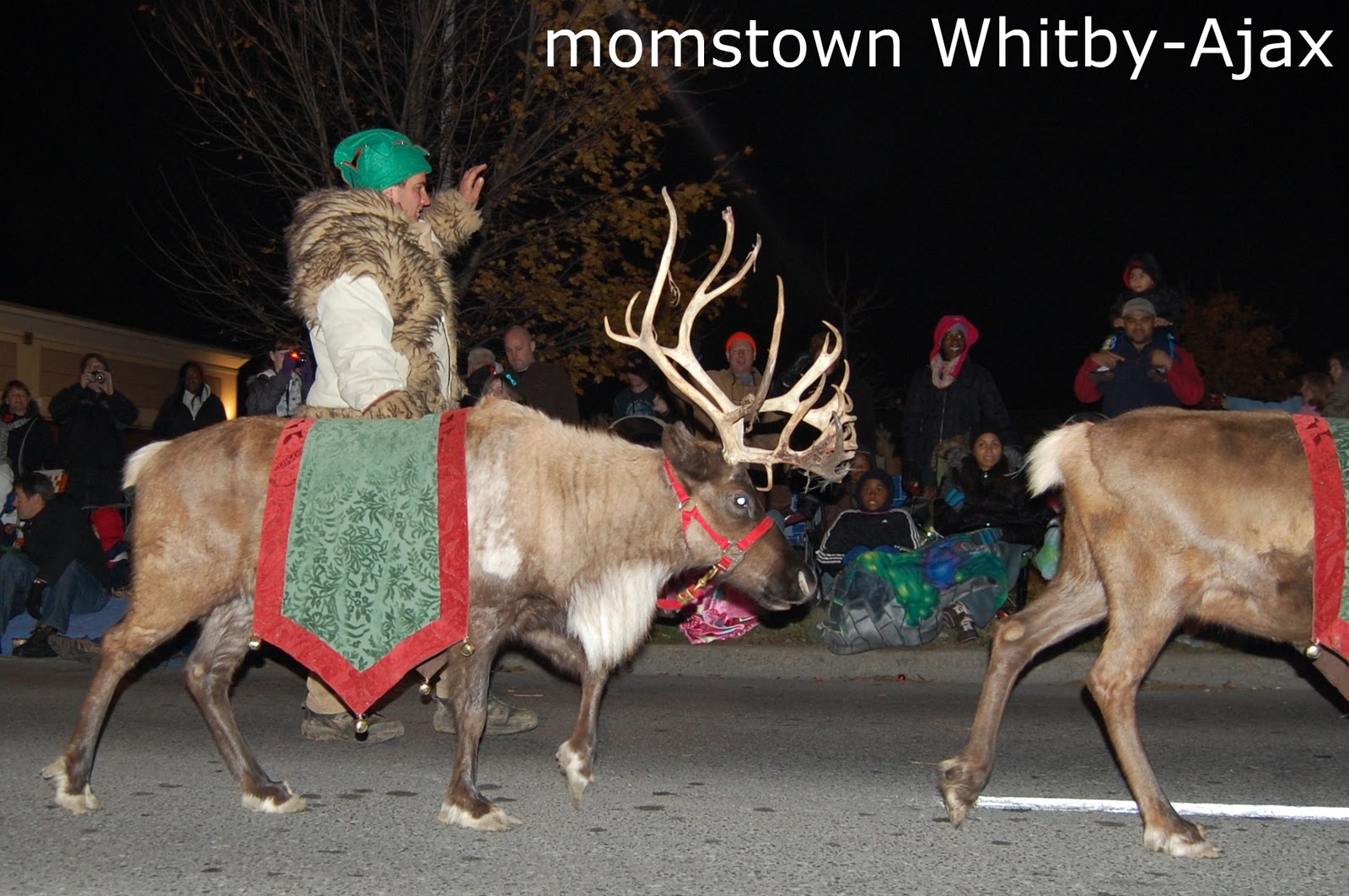 momstown Whitby and Ajax Ajax Santa Claus Parade momstown Whitby and Ajax Ajax Santa Claus Parade