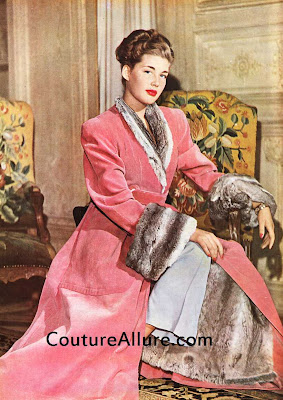 Carven fur lined robe, 1946