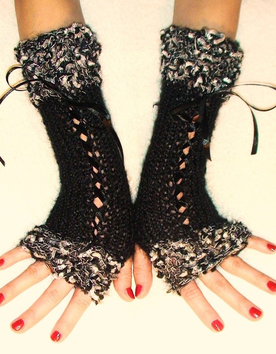 Fingerless gloves or mittens pattern..? - Yahoo! Answers