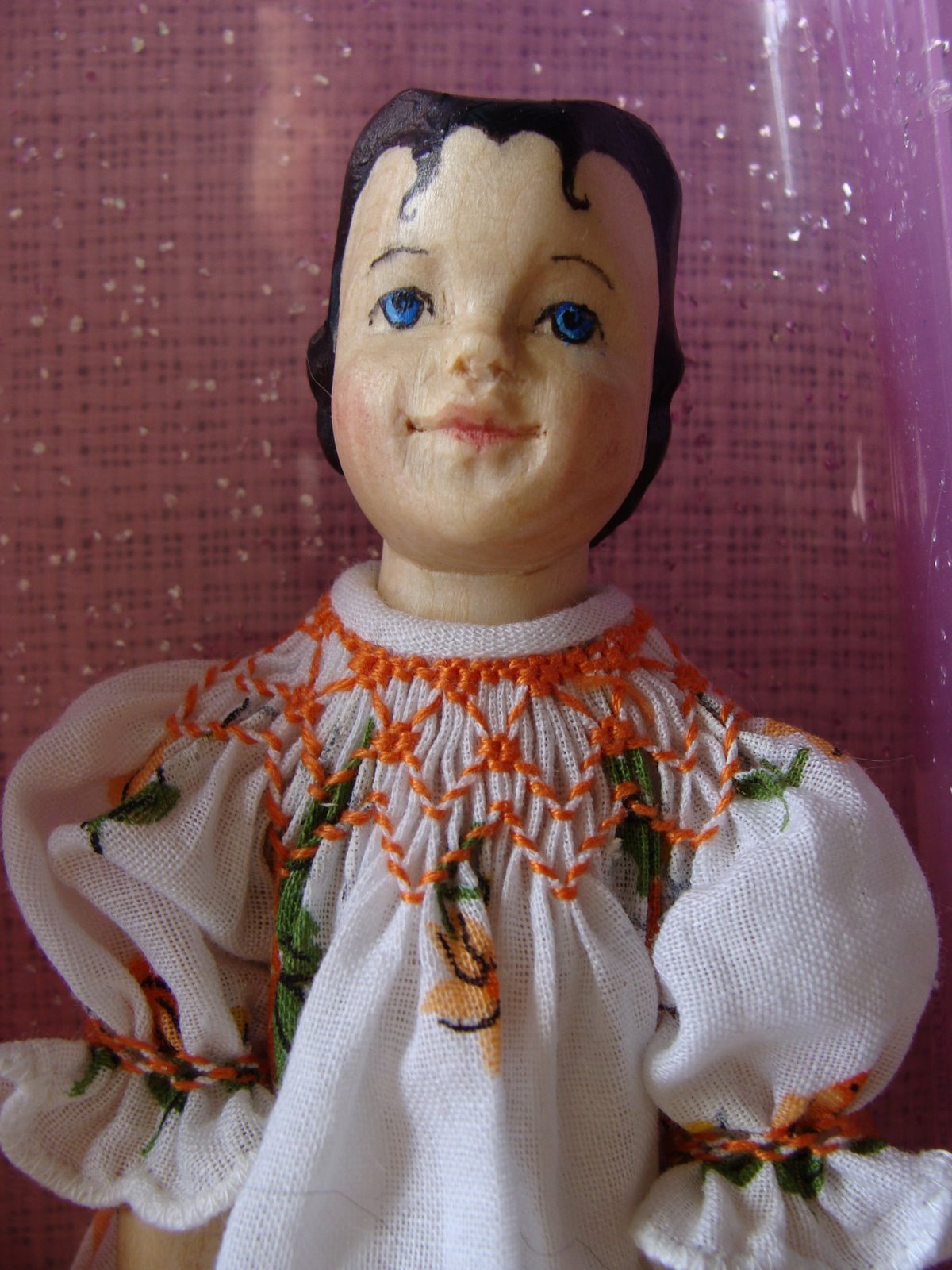 BIRMINGHAM DOLL CLUB OF ALABAMA CARVED WOODEN DOLLS