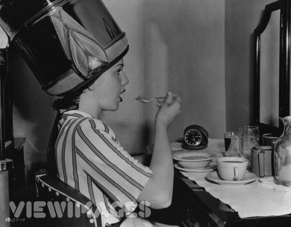 [Deanna+Durbin13.jpg]