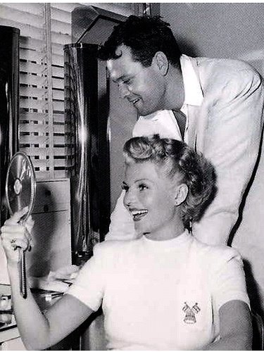 [Rita+Hayworth9.jpg]