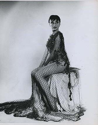 [Audrey+Hepburn180.jpg]