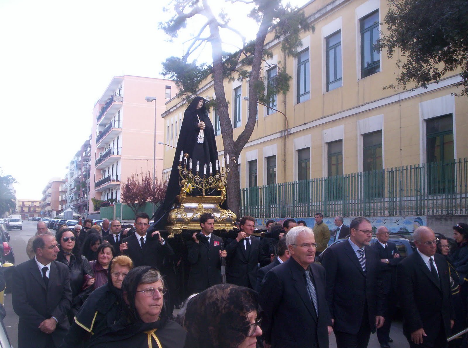 LA SETTIMANA SANTA A VALENZANO (BA): 50 - L' Addolorata