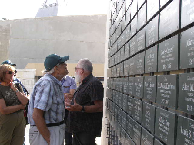 [Ammunition+Hill+P2180055+(16).JPG]