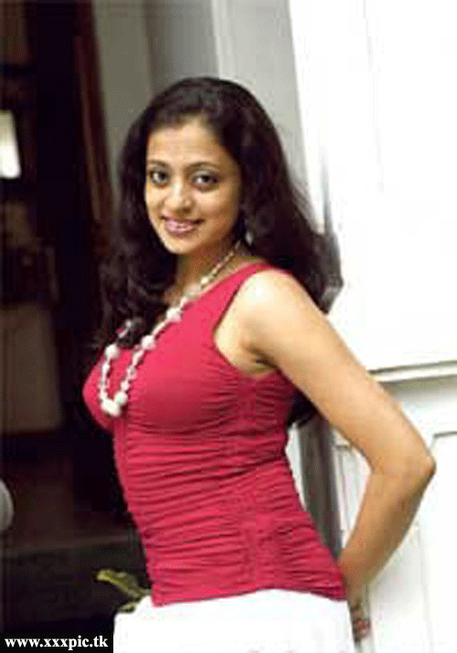 [Ayomi_Shanika_11.gif]