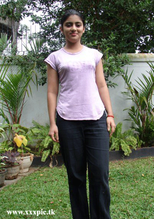 [Nathasha_Perera_35.gif]