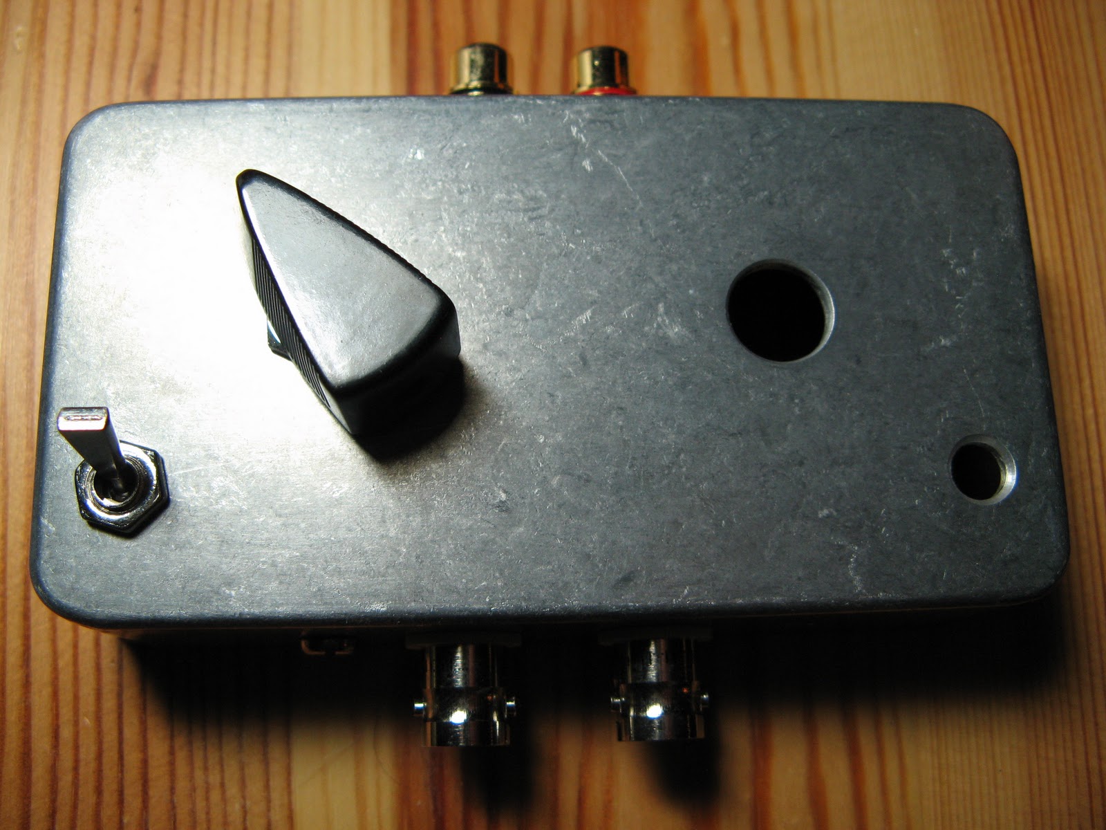 Making of a Tube Amp Side Project a Switched Attenuator