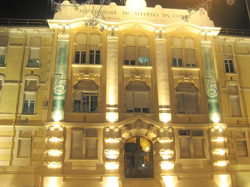 [2469464977_716eab74c5.jpg]