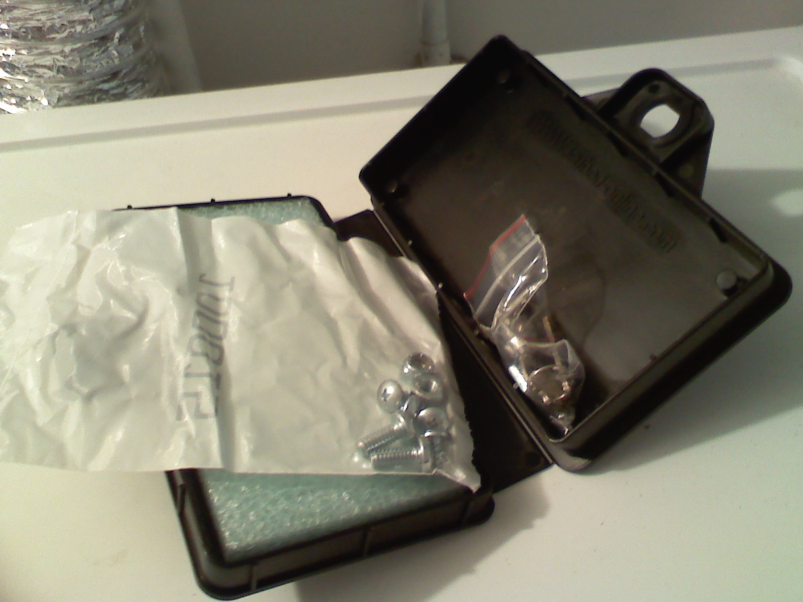 96 mpg on a Vino 125 License plate storage box