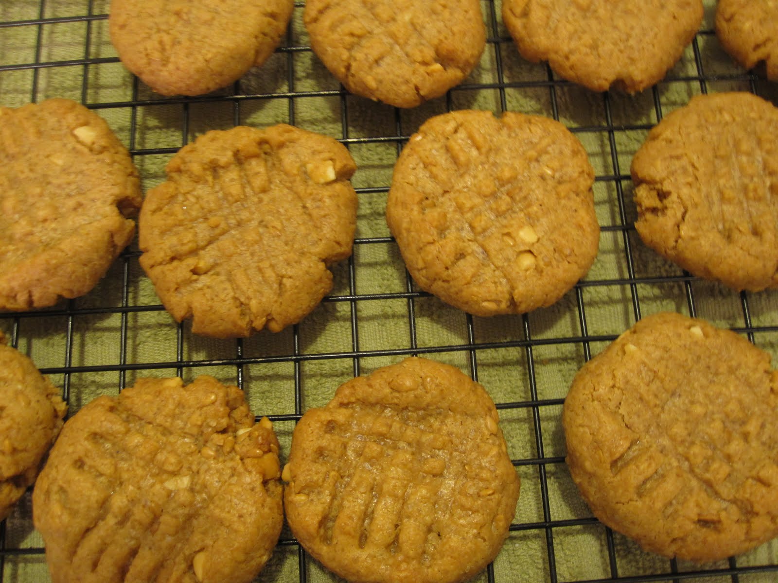 Things to do while wearing an apron... Peanut Butter Flax Seed Cookies