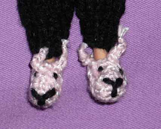 Mama G's Big Crafty Blog: Free Floppy Bunny Crochet Slippers Pattern