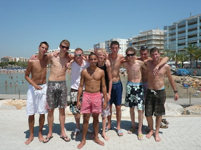 Only Hunks: Hollands Hunks Friday; Hot Dutch Musicians